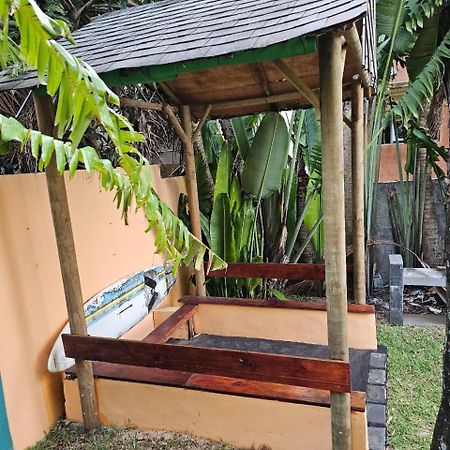 Tropical Apartment Ла Гулет Екстериор снимка